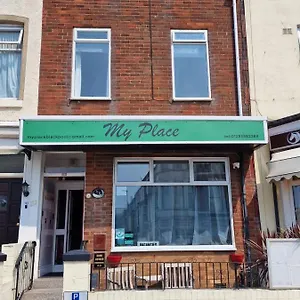  Bed & Breakfast My Place